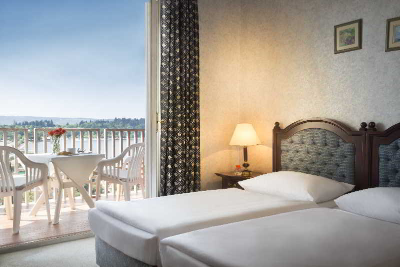Remisens Casa Rosa - Hotel Metropol Annexe 포르토로즈 외부 사진