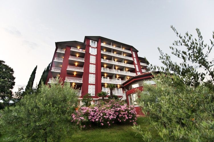 Remisens Casa Rosa - Hotel Metropol Annexe 포르토로즈 외부 사진