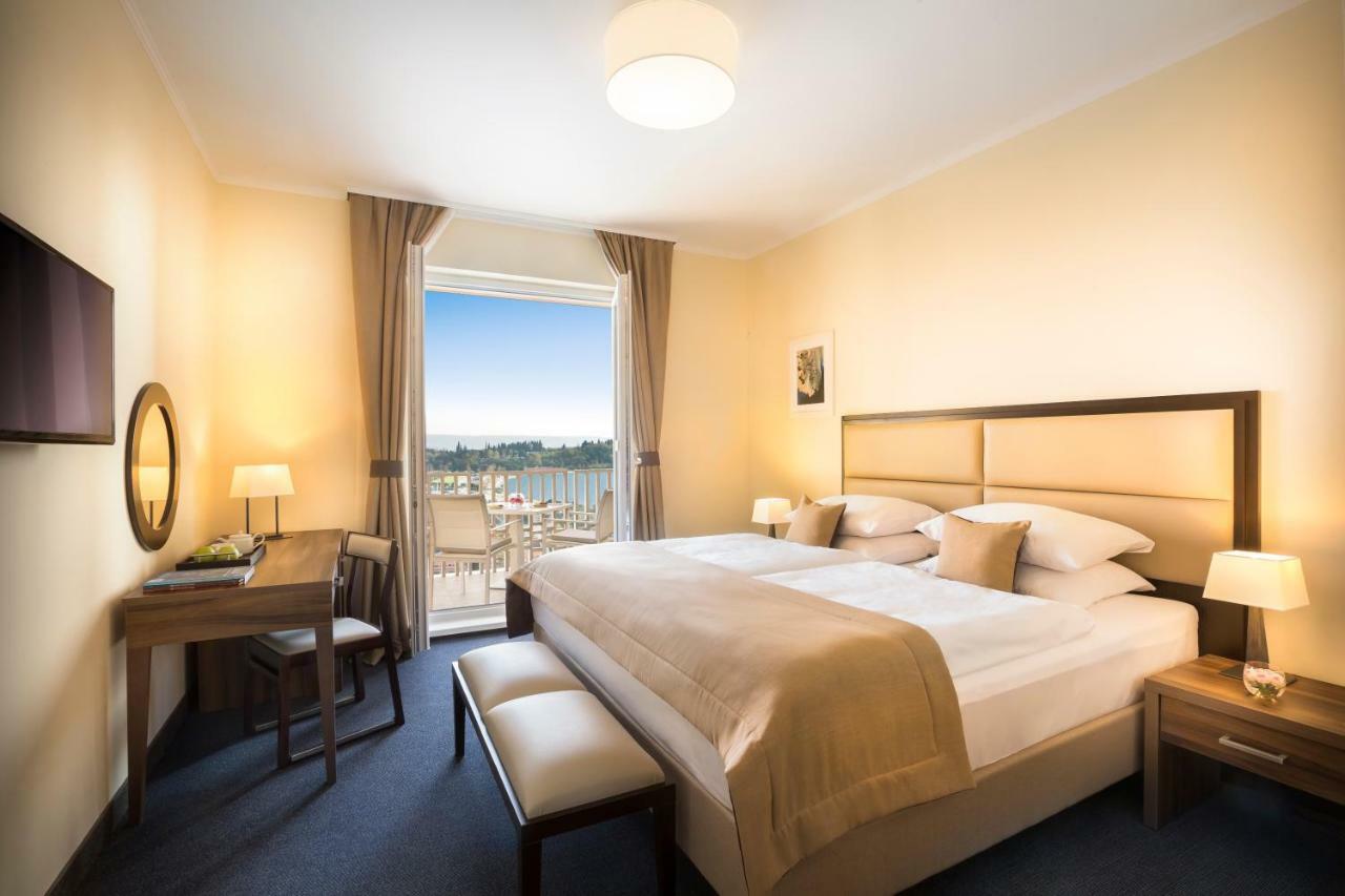 Remisens Casa Rosa - Hotel Metropol Annexe 포르토로즈 외부 사진
